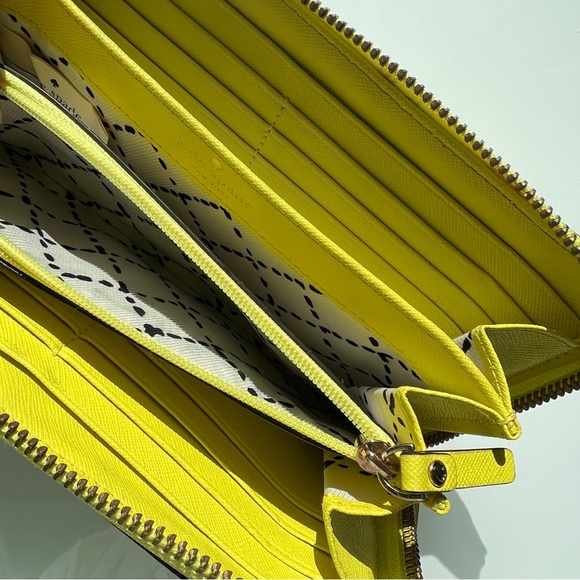 ♠️ Kate Spade leather continental wallet w/ zippered coin fluorescent yellow - Picture 3 of 12